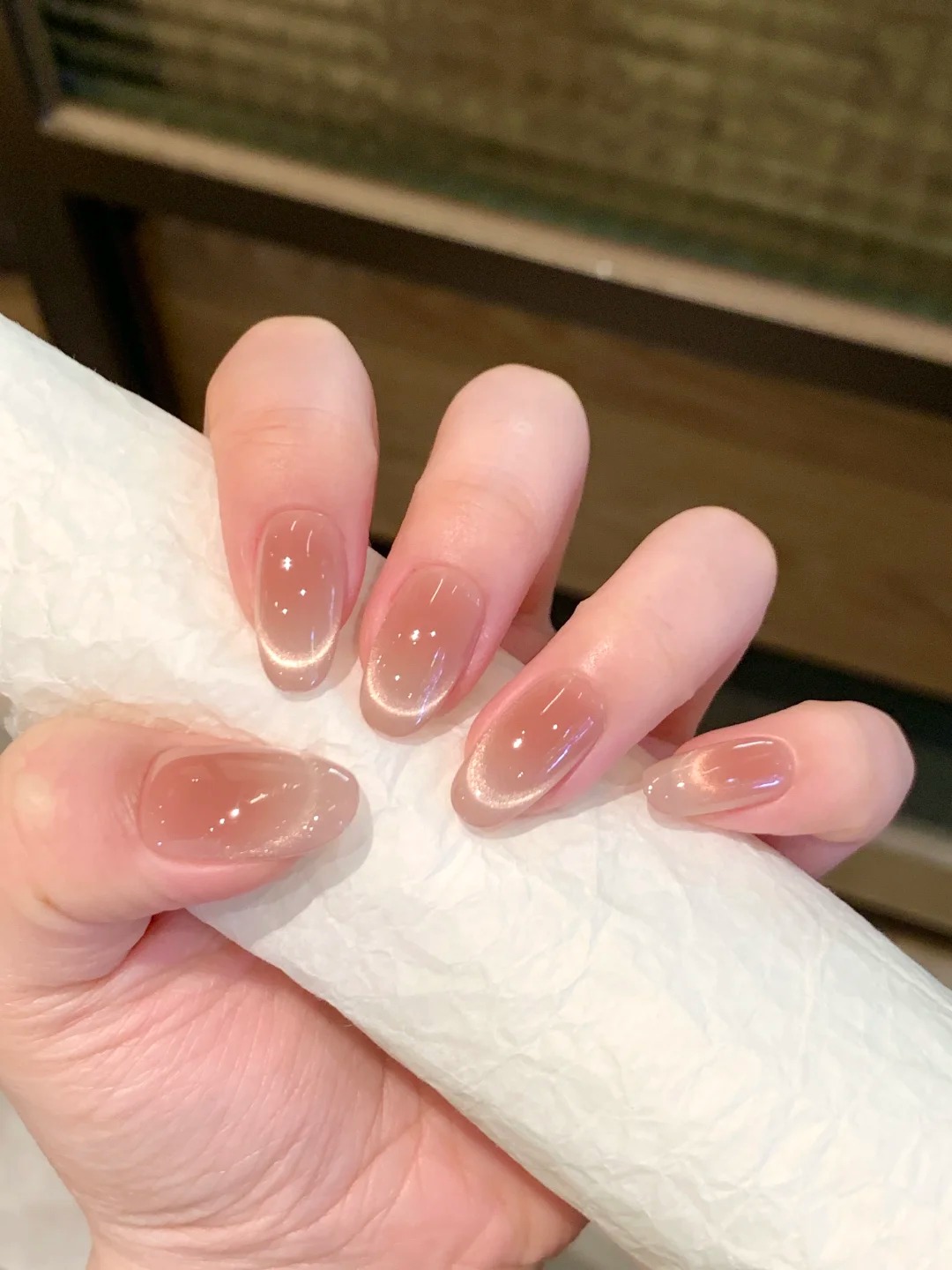 Glazed Donut Oval — The Viral Finish Refined